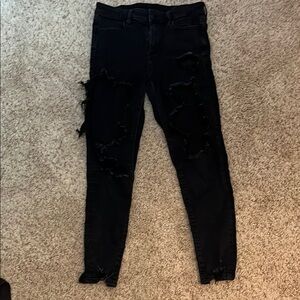 American Eagle Sz 8 distressed black jeans standard